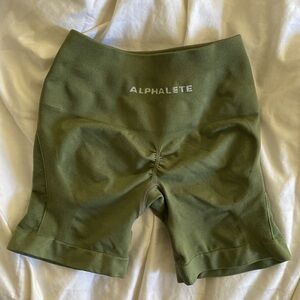 Alphalete Amplify Shorts 4.5”